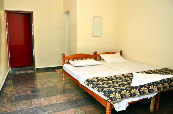 Online Booking of Hogenakkal Forest Guest House and Hogenakkal Resorts