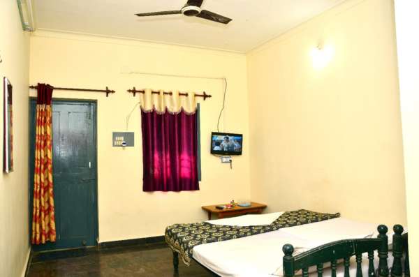 Online Booking of Hogenakkal Forest Guest House and Hogenakkal Resorts