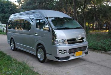 Toyota commuter hire in bangalore || Toyota commuter rentals in bangalore || 09019944459