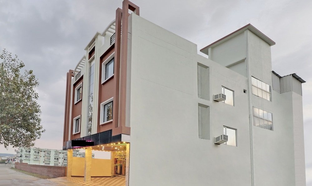 Hotel Dev Plaza Haridwar