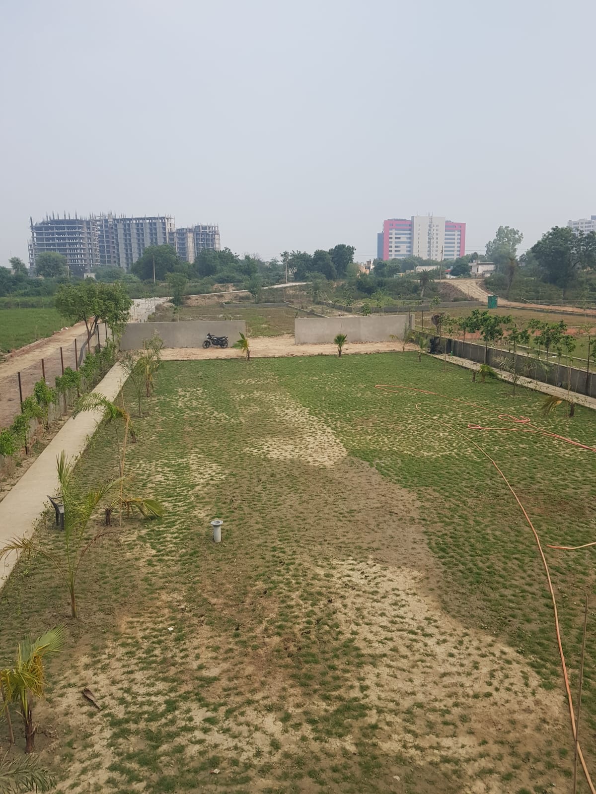 🏠ग्रेटर नॉएडा के Sec.148 में 50,100,150,200 गज प्लॉट मात्र 7000 रूपये में ।