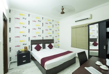 Best Hotel Rooms in Hyderabad | Athomehyd