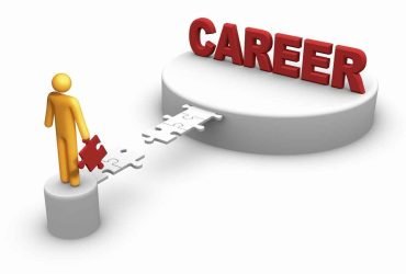 Tips on choosing a suitable career option.