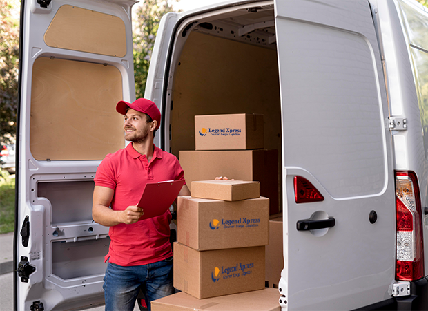 Worldwide Courier Solutions | Efficient International Courier Shipping service